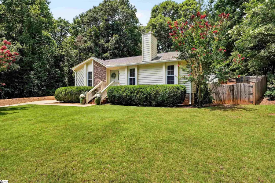8 Wedgewater Court, Greenville, SC 29609 - #3