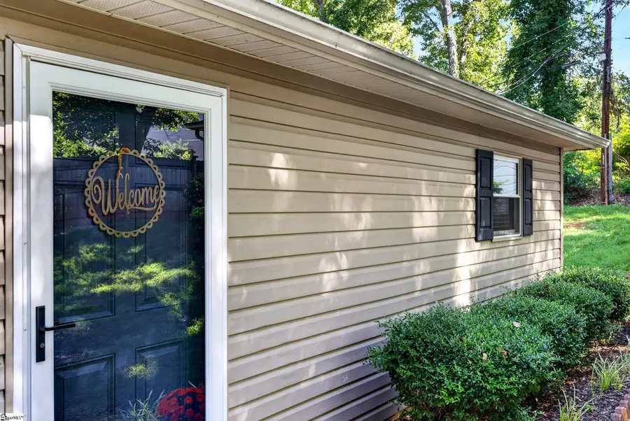 38 Kimbell Court, Greenville, SC 29617 - #2