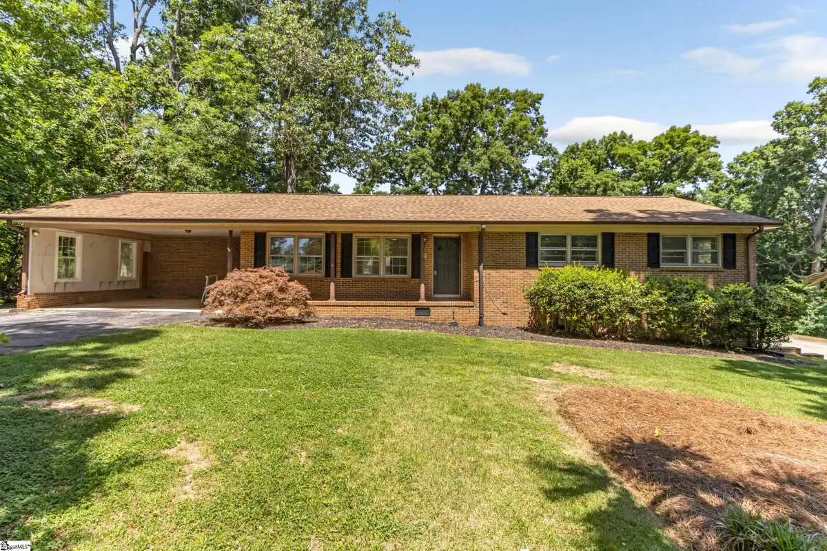 402 Woodley Road, Spartanburg, SC 29306 - #1