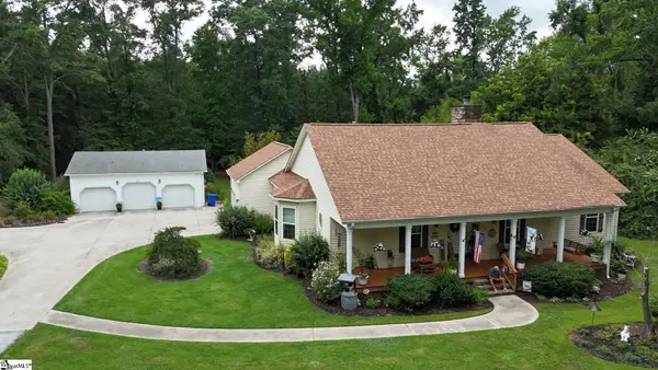 88 Neely Ferry Road, Gray Court, SC 29645
