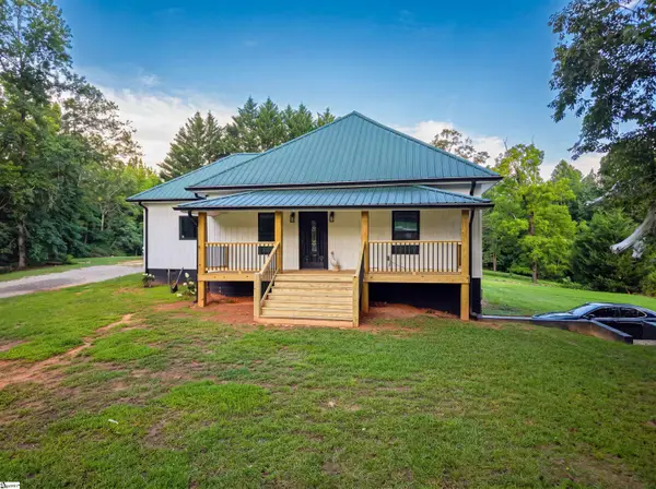553 Dacusville Road, Marietta, SC 29661