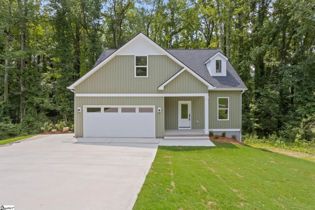 8 Pinewood Drive, Taylors, SC 29687 - #1