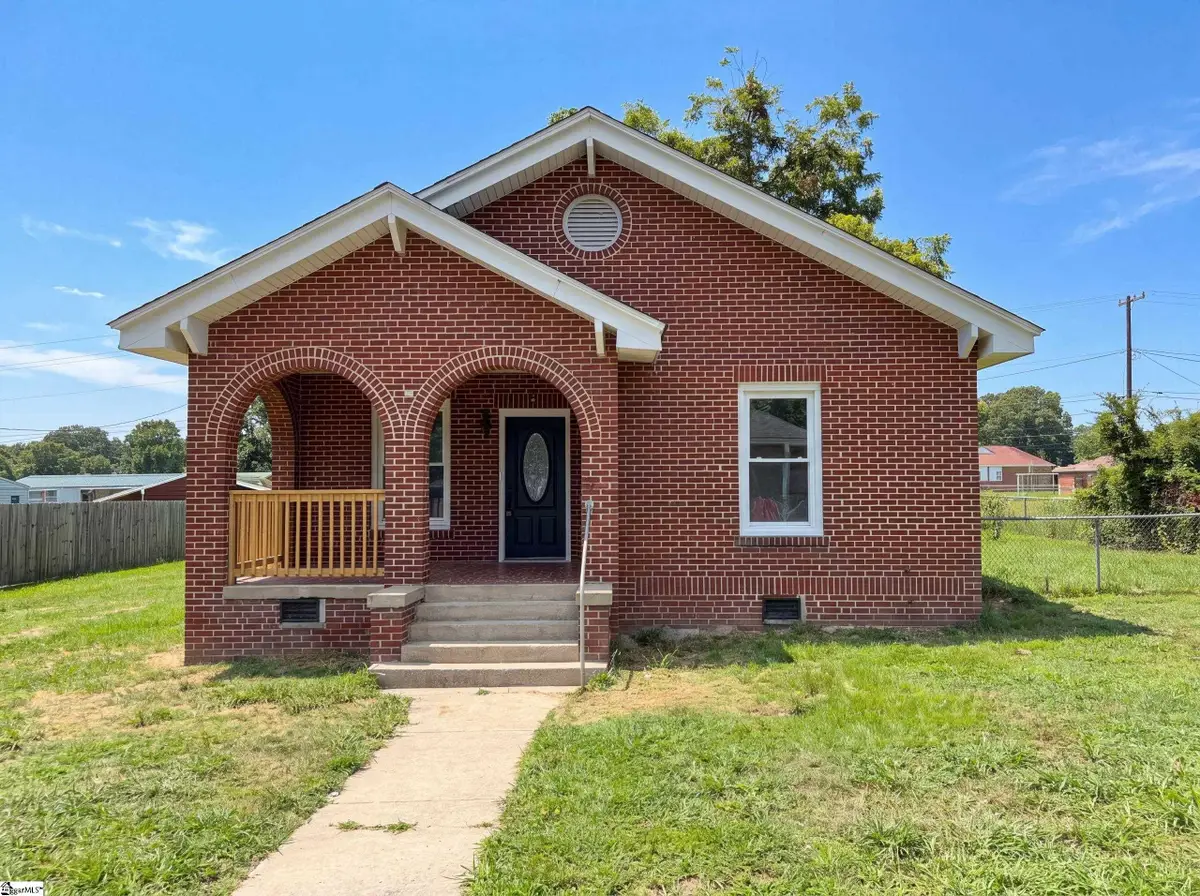 112 Sherard Avenue, Ninety Six, SC 29666 - #1