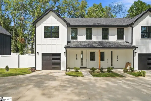 215 Whatley Circle, Mauldin, SC 29662