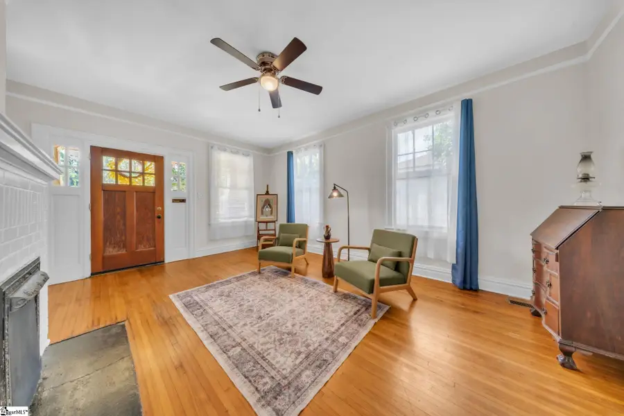 210 Carlisle Street, Spartanburg, SC 29306 - #3