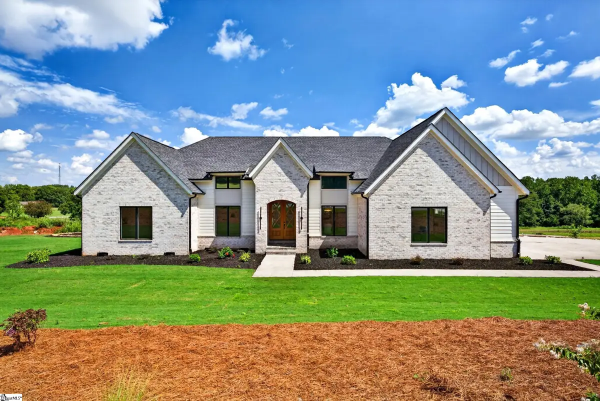 91 S Bates Road, Taylors, SC 29687 - #1