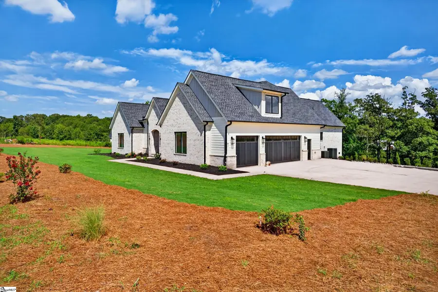 91 S Bates Road, Taylors, SC 29687 - #2