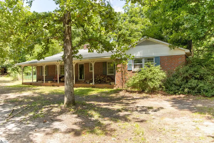 1808 Poole Town Road, Laurens, SC 29360 - #2