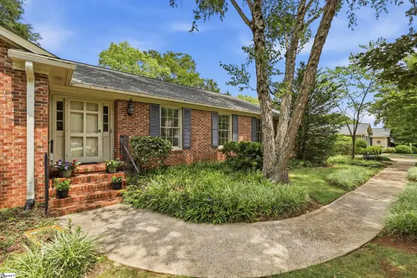 303 Hillsborough Drive, Greenville, SC 29615
