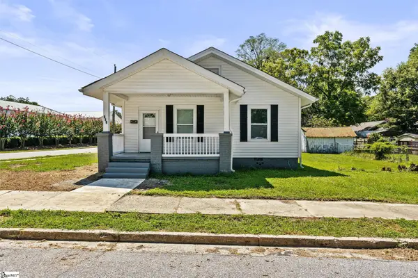 101 Gordon Street, Clinton, SC 29325