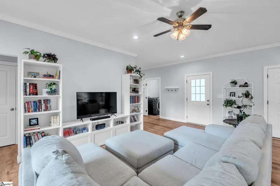 118 W Belvedere Road, Greenville, SC 29605 - #2
