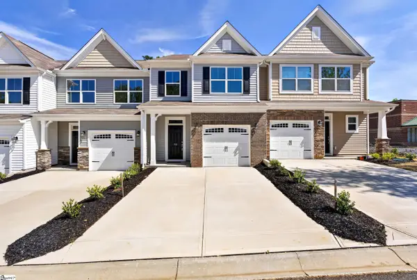 52 Fair Village Lane, Simpsonville, SC 29680