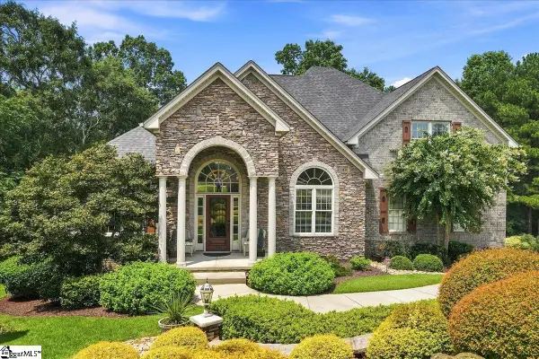 18 Redwing Court, Greer, SC 29651