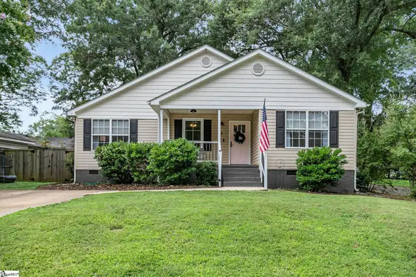 7 Blackburn Street, Greenville, SC 29607