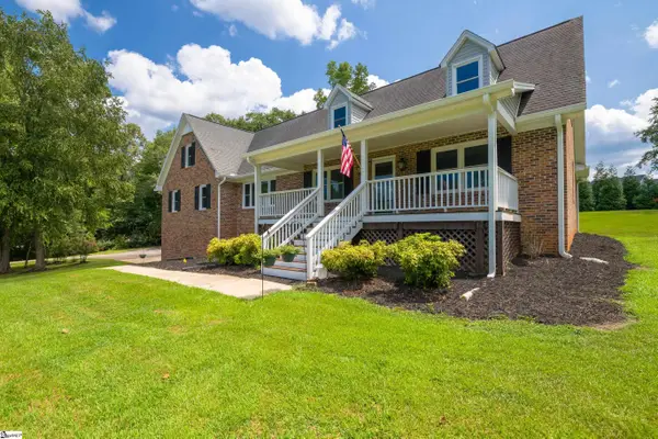 125 Tiffany Lane, Fountain Inn, SC 29644