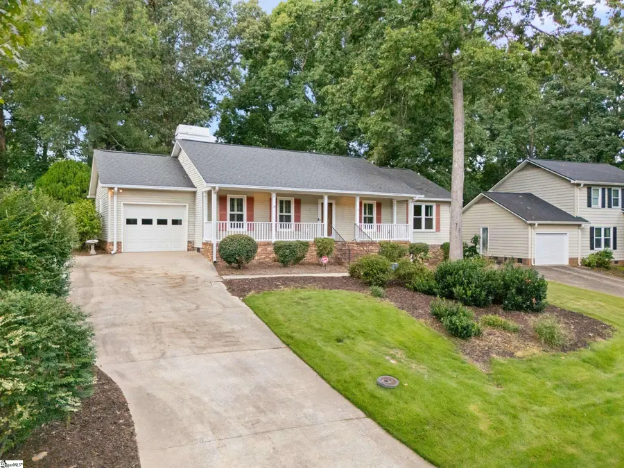 203 Fredericksburg Drive, Simpsonville, SC 29681 - #2