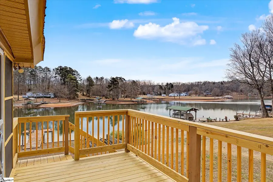 694 Holloway Cove Road, Chappells, SC 29037 - #2