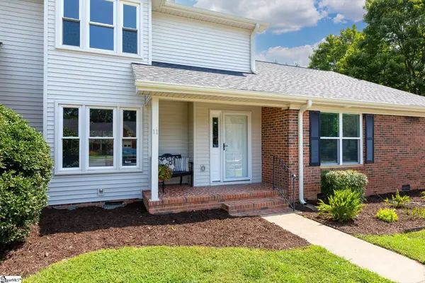 11 Hillington Place, Greer, SC 29651