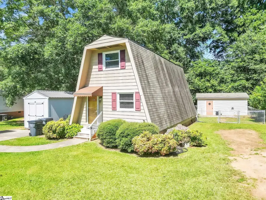 112 Hilltop Road, Laurens, SC 29360 - #2