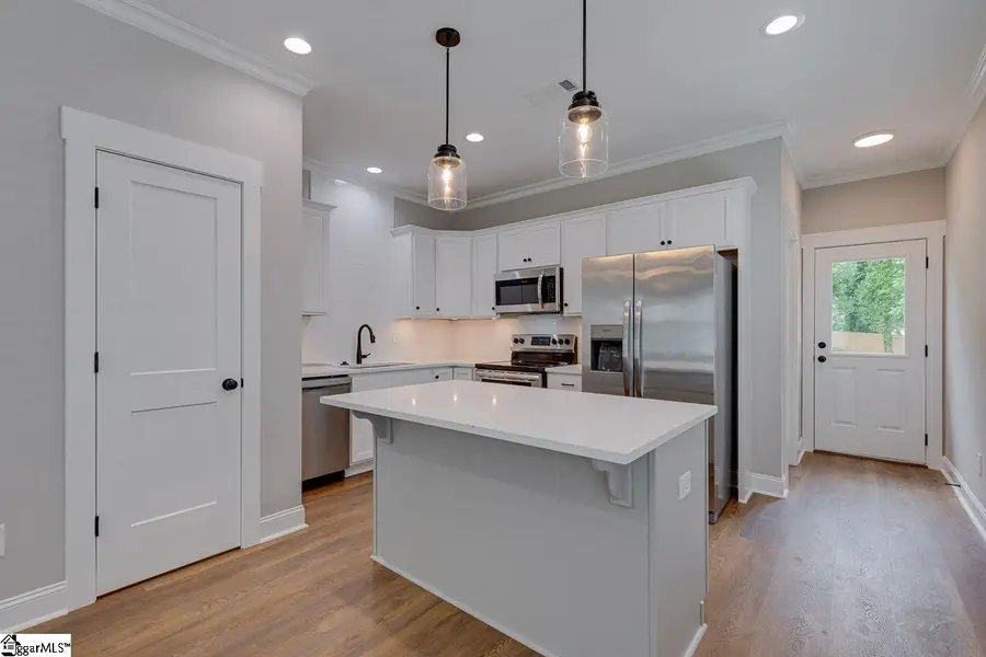 8 Howard Street, Greenville, SC 29611 - #3
