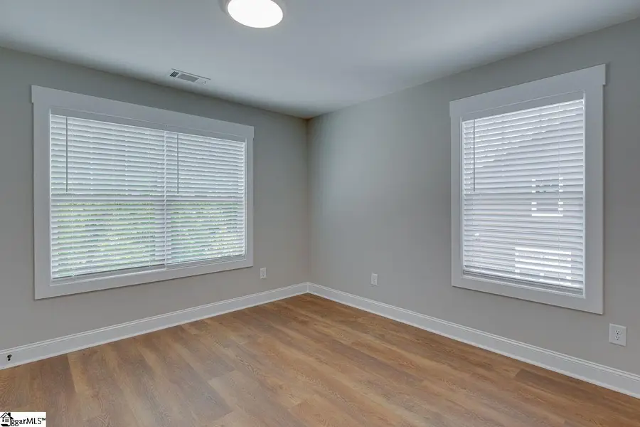 10 Howard Street, Greenville, SC 29611 - #3