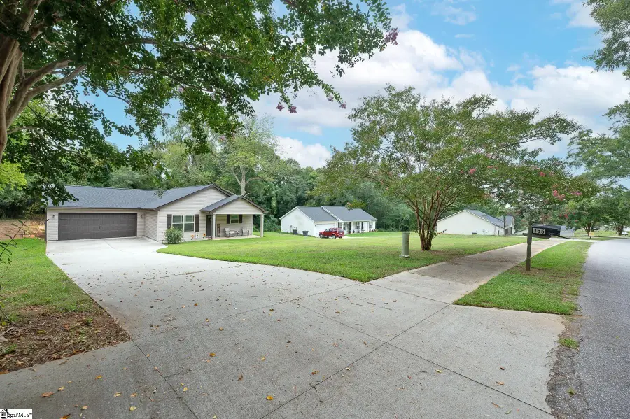 155 W Mill Street, Gray Court, SC 29645 - #3