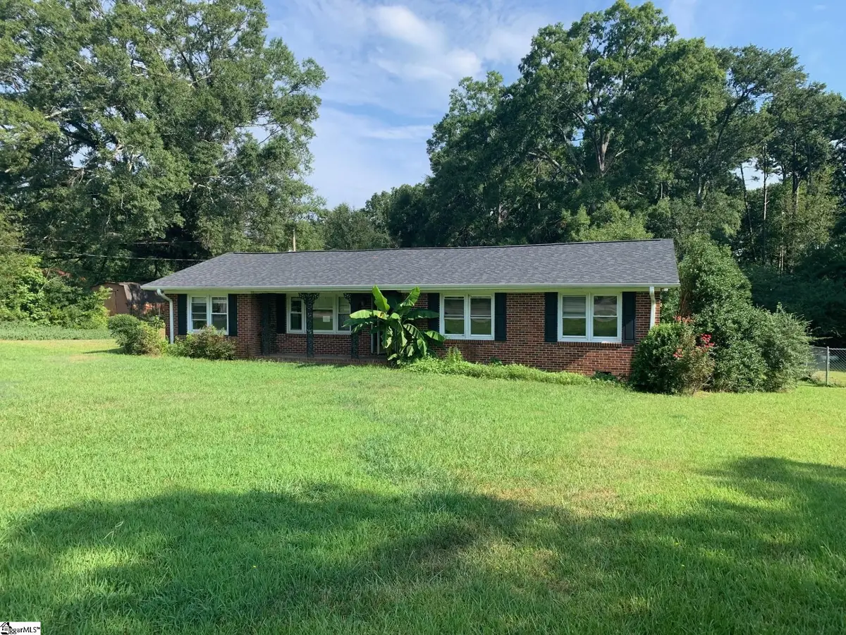 200 Windsor Drive, Laurens, SC 29360 - #1