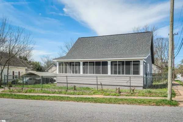 59 Smythe Avenue, Greenville, SC 29605