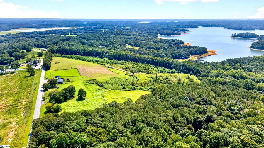 3945 Old Dobbinsbridge Road, Fair Play, SC 29643 - #2
