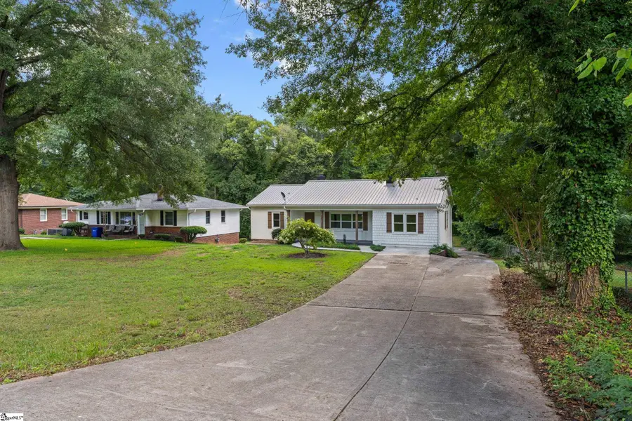 107 Coldbrook Drive, Spartanburg, SC 29306 - #2