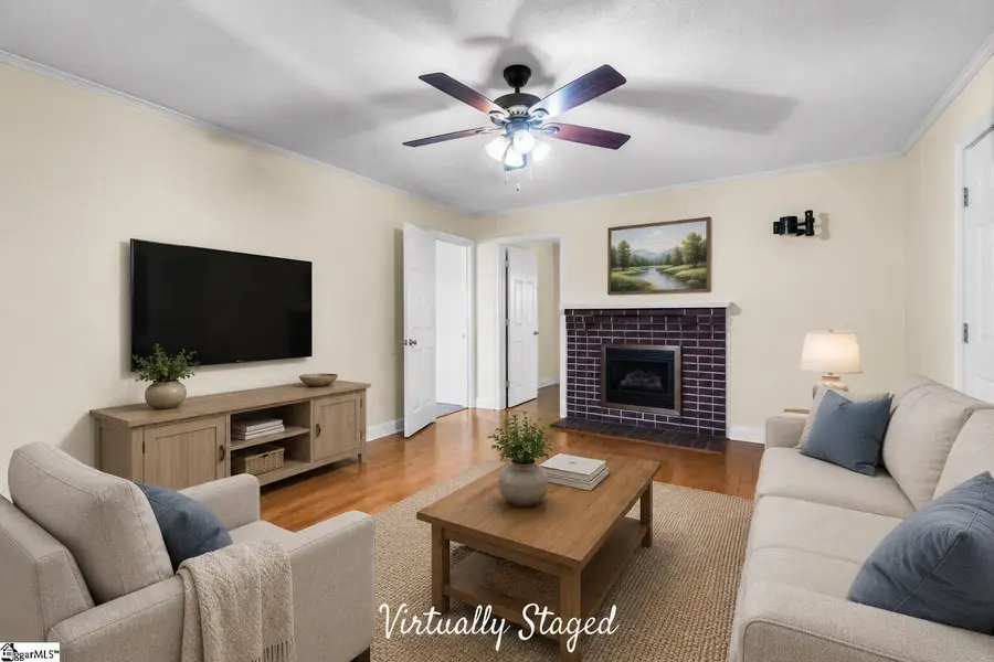 379 W Main Street, Donalds, SC 29638 - #3