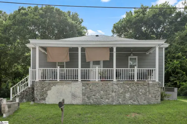 38 3rd Avenue, Greenville, SC 29611