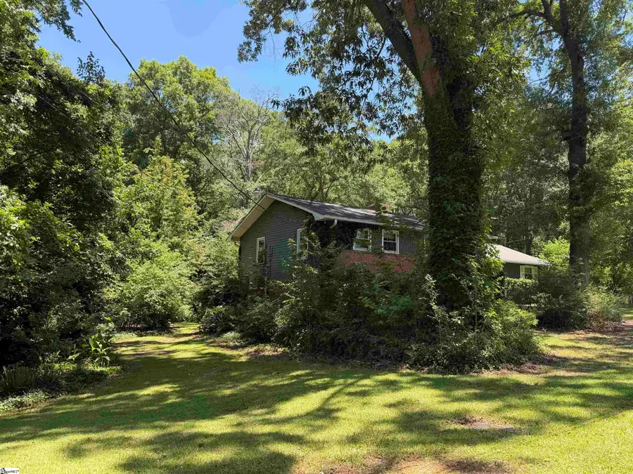 801 Magness Drive, Spartanburg, SC 29303 - #2