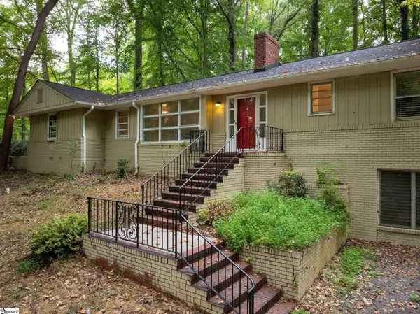 1020 Woodburn Road, Spartanburg, SC 29302