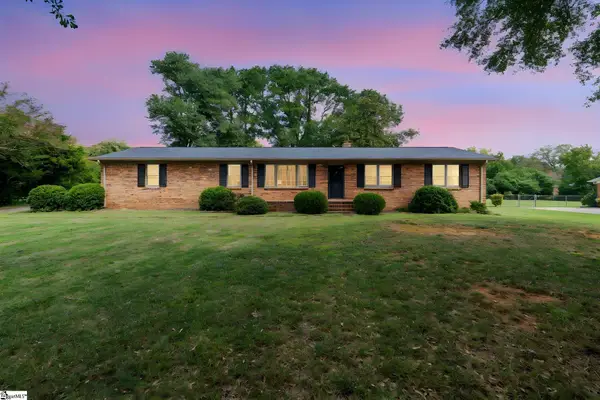 105 Thunderbird Place, Spartanburg, SC 29307