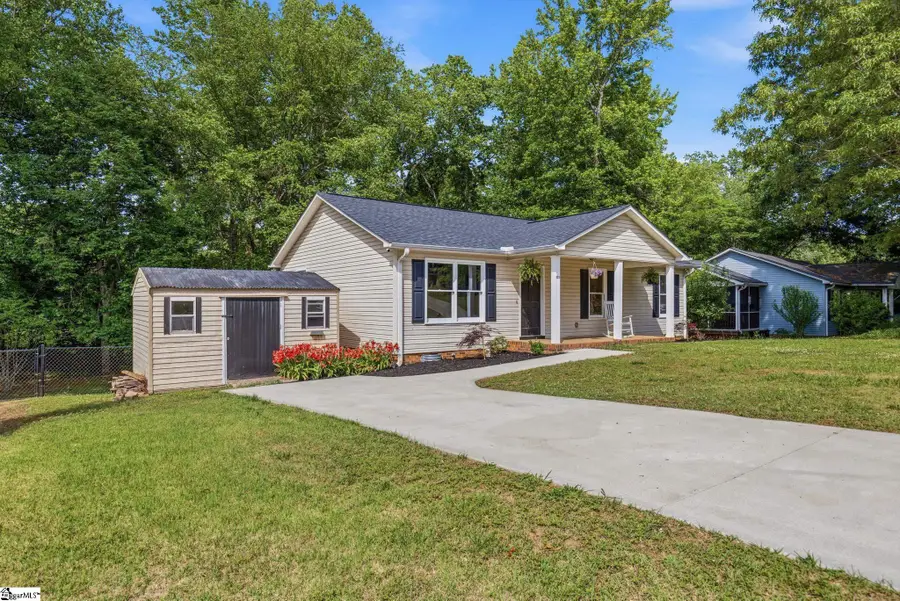 323 Pinonwood Drive, Simpsonville, SC 29680 - #2