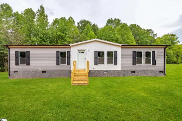1175 Simms School Road, Central, SC 29630