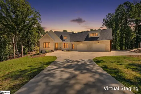 324 Gassaway Street, Central, SC 29630