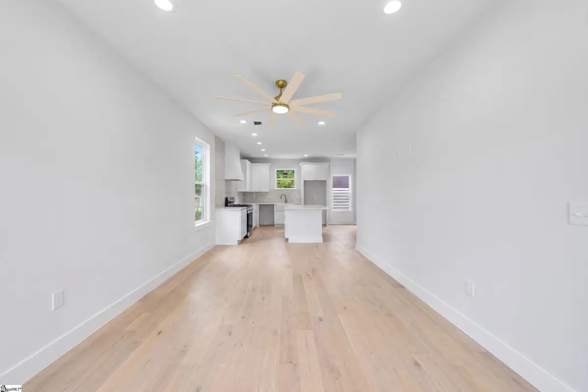 33 Happy Avenue, Greenville, SC 29609 - #1