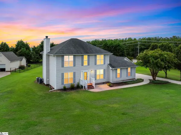104 Bermuda Lane, Inman, SC 29349