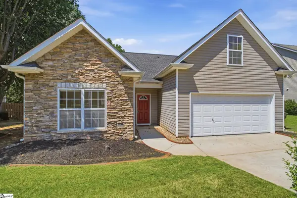 12 Brittle Creek Lane, Simpsonville, SC 29680