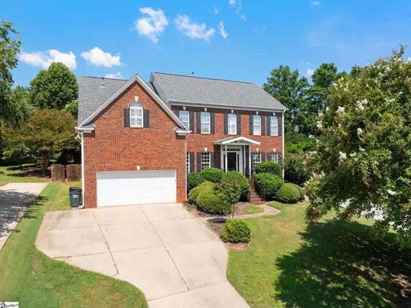 2 Noble Oaks Lane, Simpsonville, SC 29681