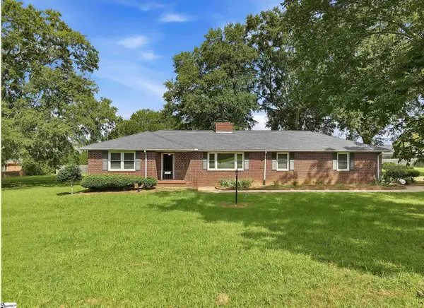 1091 Old Georgia Road, Roebuck, SC 29376-2727