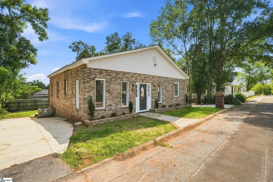110 Ninth Street, Greenville, SC 29611 - #2