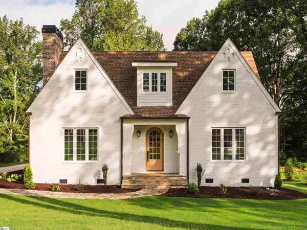 15 Country Squire Court, Greenville, SC 29615