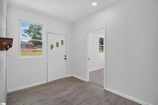 242 Sherwood Drive, Belton, SC 29627
