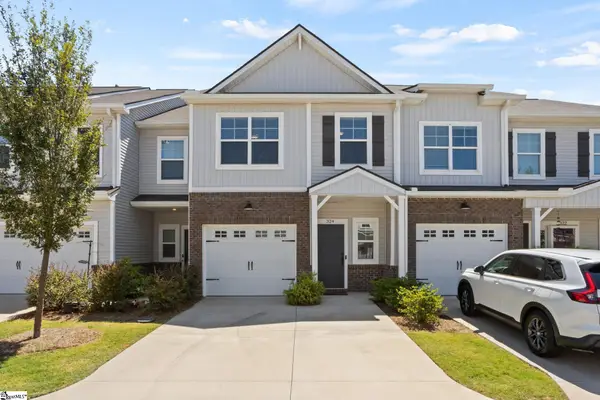 324 Hollenbeck Place, Greenville, SC 29607-4979