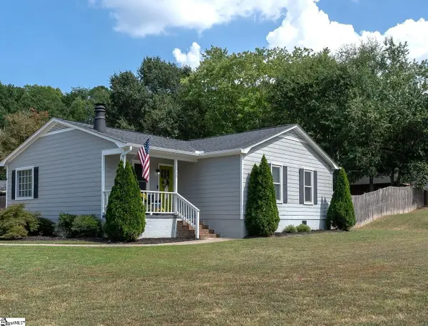 10 Meadowview Drive, Taylors, SC 29687