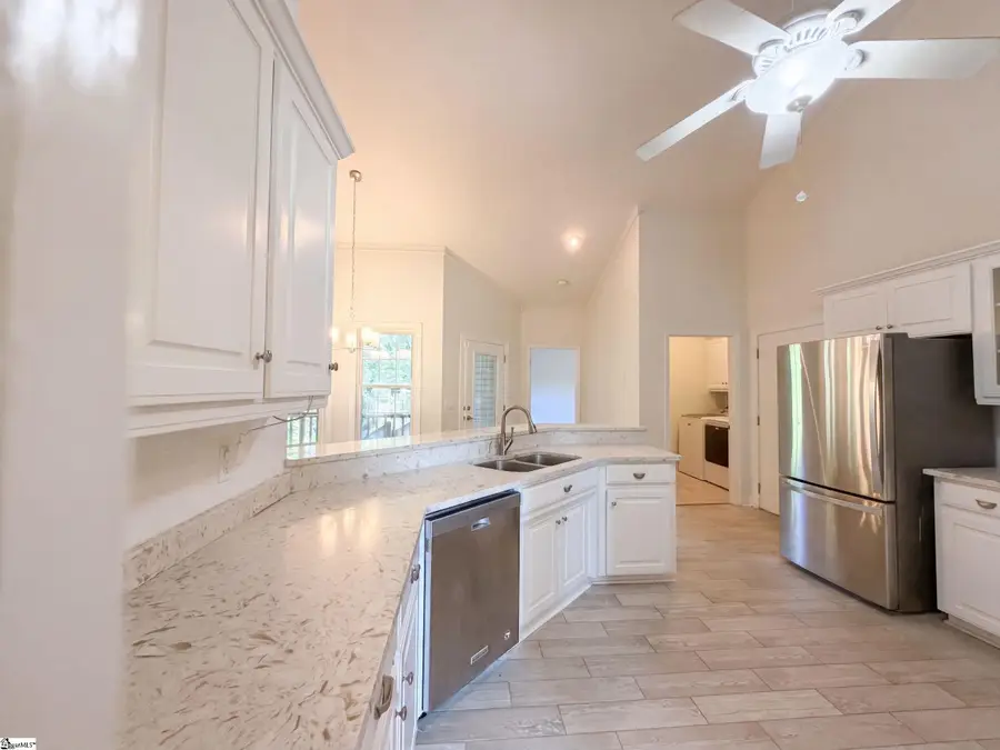 189 Victoria Drive, Inman, SC 29349 - #2