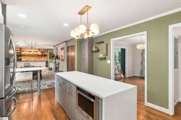 207 Melbourne Lane, Greenville, SC 29615